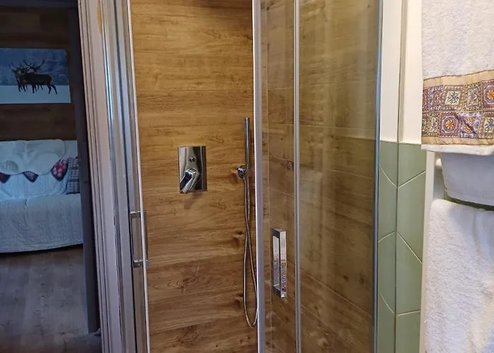 Bardo アパート バルドネッキア